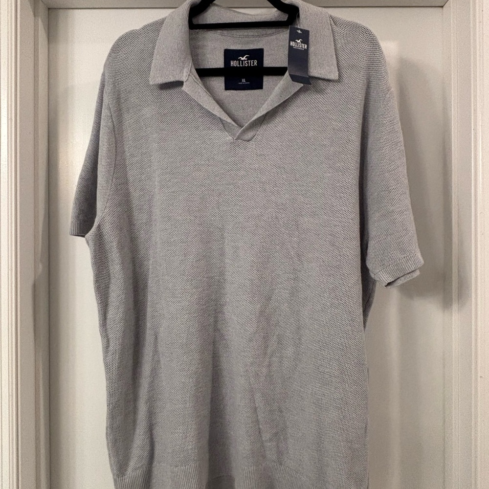 NWT Hollister Men's XL Gray Polo Shirt